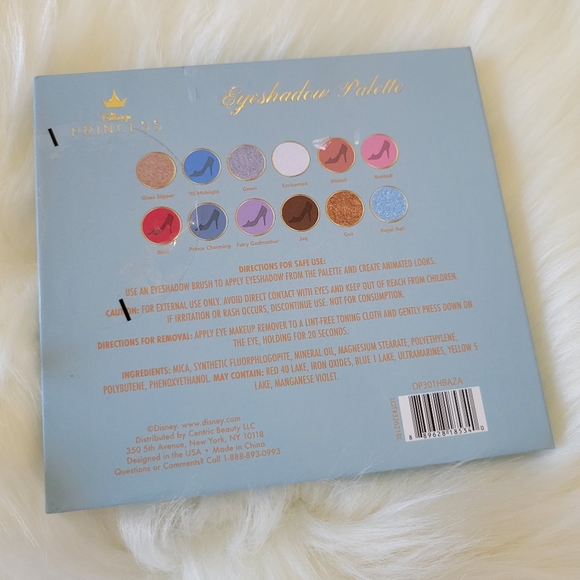 🩵CINDERELLA EYESHADOW PALETTE 🩵 - Picture 4 of 5
